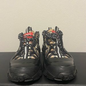Burberry Vintage Check Cotton Arthur Sneakers (Used) (Size 10/EU Size 43)